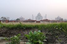 From Delhi: Taj Mahal, Agra Fort & Baby Taj with 5-Star Lunch