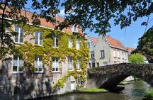 Guided boat trip and walk