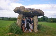 Sightseeing Tour Cardiff Bay and Vale of Glamorgan Full-Day Driver Guided 