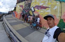 Tour de Grafittis - Ciudad Grafitti - COMUNA 13 - Tour Privado