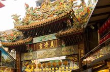 KL Evening Tour with Symphony Fountain Show & KL Tower Ticket SIC