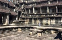 Private One Day Tour: Angkor Wat, Angkor Thom & Ta Prohm Temple