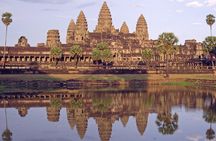 Private One Day Tour: Angkor Wat, Angkor Thom & Ta Prohm Temple