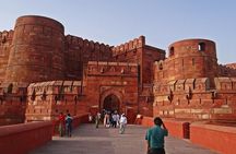 All Inclusive Day Trip to Taj Mahal from Delhi by Express Train