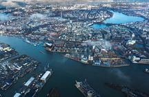 Private Sightseeing Flight Over Hamburg 