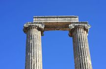 Delphi Full Tour , Hosios Loukas Monastery and Arachova Village Private Tour 