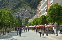 Walking tour Berat