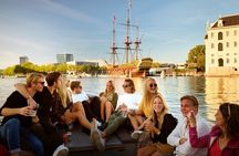 Amsterdam Private BBQ and Drinks Cruise With Onboard Chef 