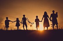 Family tour in Seville . Private