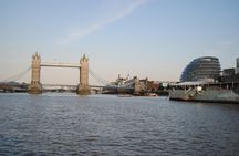 London’s Iconic Bridges & Riverside Walking Tour