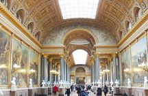 Versailles Small Group Guided Tour with Tranportation from Paris