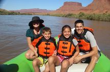 Moab Half-Day Morning Rafting – Colorado River and Fisher Towers