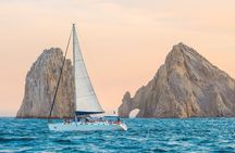 Los Cabos Luxury Sunset Sail with Light Appetizers and Open Bar