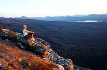 Small-Group Grampians Great Wildlife Escape Day Trip with Hiking