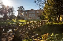 Gourmet walk in the gardens of Château Champ-Renard