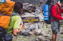 Two days trek in the Andes 