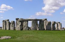 Transfer from Southampton to Heathrow via Stonehenge and Windsor