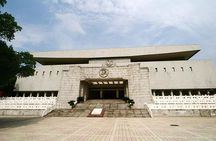 Private Changsha Historic and Cultural Tour to Provincial Museum and Yuelu Mount