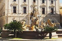 Private Tour of Ortygia's Highlights with Enrica De Melio