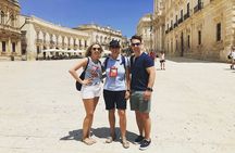 Private Tour of Ortygia's Highlights with Enrica De Melio
