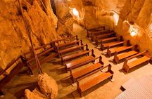 Capricorn Caves Cathedral Cave Tour