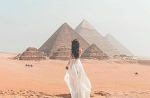 Cairo: Half Day Pyramids Tour by Camel or Horse Carriage
