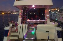 Sunset Cruise on Luxury Yacht in Istanbul Bosphorus 