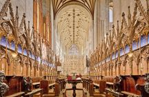 Windsor Castle, Stonehenge & Winchester Cathedral Private Tour
