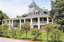 Magnolia Plantation Admission & Tour with Transportation from Charleston
