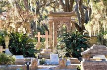 Bonaventure Cemetery Walking Tour with Transportation