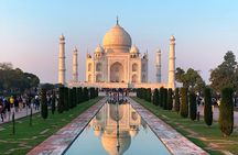 Private Taj Mahal ,Agra Fort and Baby Taj Tour From New Delhi
