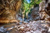River Trekking in Neda