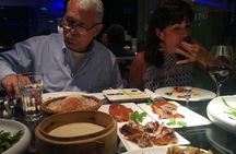 Beijing Evening Tour: Chaoyang Acrobatic Show with Peking Duck Dinner