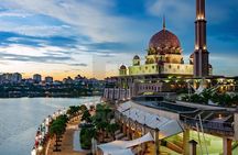 Putrajaya Tour By Night with Putra Lake Cruise 
