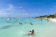 Snorkeling adventure through 'El Cielo' Cozumel. Included Food & Transportation