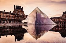 Paris Walking Tours: Discover Paris' Iconic Sites and Secret Spots
