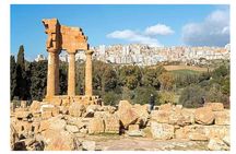 Private Full-Day Tour of Agrigento and Piazza Armerina