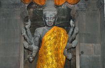 Guided Private Tuk Tuk Tour Angkor Wat and Small Circle and Five Extras