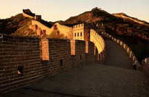 Private Day Tour: Mutianyu Great Wall & Badaling Great Wall with Local Lunch