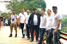 Motorcycle tour around Hanoi 