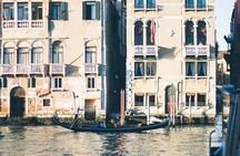Venice Hidden Gems and Secrets Tour with a Local in Small Group