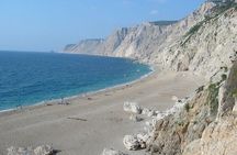 Cruise along the coast of Kefalonia with lunch and wine