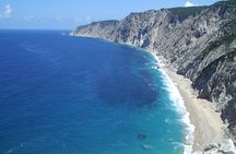 Cruise along the coast of Kefalonia with lunch and wine