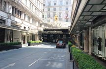 Classic Rom-Com London Walking Tour