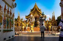 Chiang Rai Walking Tour: Golden Triangle & Doi Tung