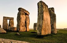 Stonehenge and Bath Day Trip from London with Optional Roman Baths Visit