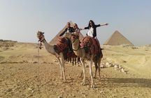 Private Tour to Giza Pyramids, Sphinx with Camel Ride and Lunch