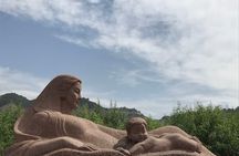 Private Lanzhou Day Tour: White Pagoda Hill, Zhongshan Bridge, Yellow River etc 
