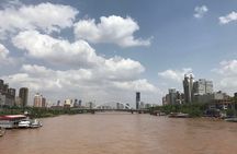 Private Lanzhou Day Tour: White Pagoda Hill, Zhongshan Bridge, Yellow River etc 