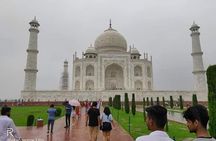 Private Indian Traditional tour of Taj Mahal